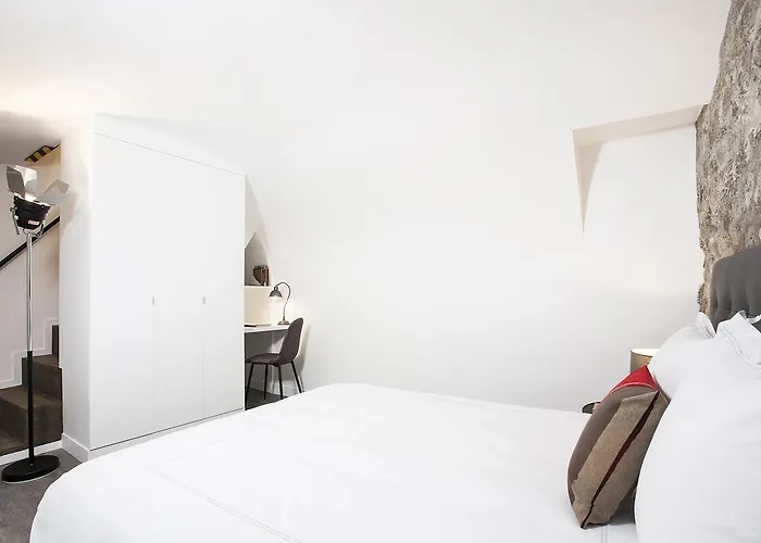 Lejlighed Charming 2br-2ba Between Le Marais & Le Louvre *